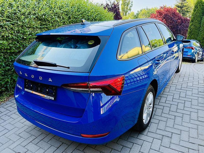 Škoda Octavia (2022) 1,5TSi 96kW G-TEC CNG ČR 50tkm - fotka 5 z 16