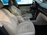 Škoda Superb (2014) Elegance 2.0 TDI, Automat - náhled 9