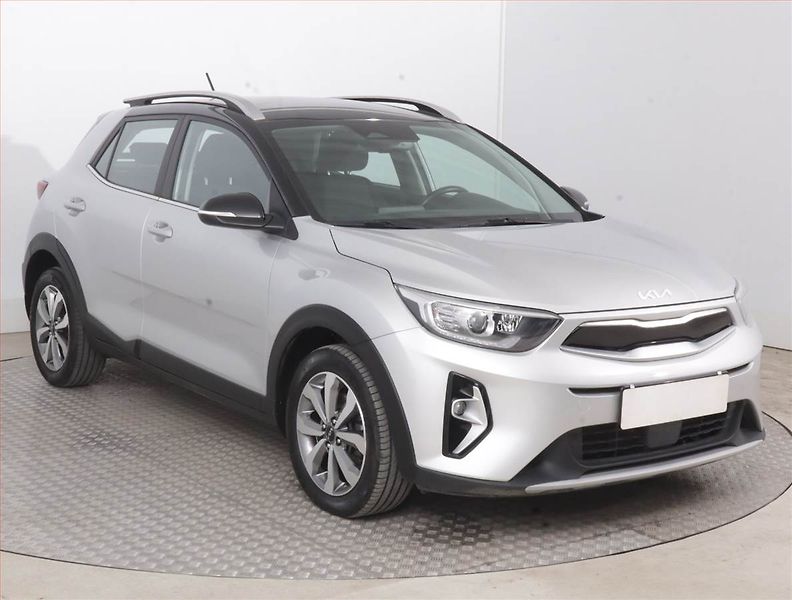 Kia Stonic (2023) Exclusive 1.0 T-GDI, EXCLUSIVE - fotografie inzerátu