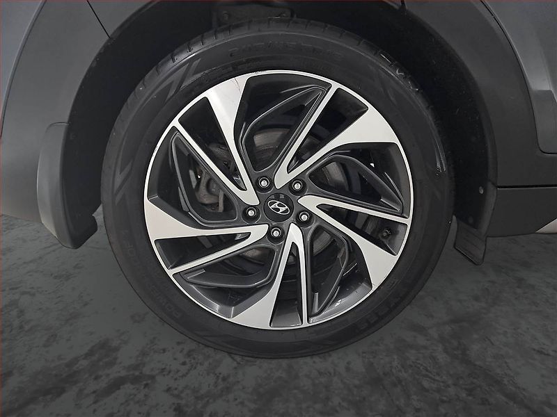 Hyundai Tucson (2020) 2.0 CRDi - fotka 15 z 19