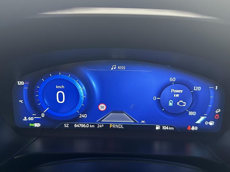 Ford Kuga Titanium X 2.5i HEV 190k aut - fotka 17 z 39
