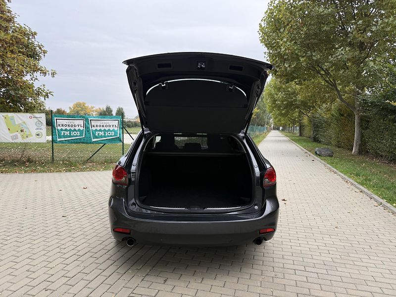 Mazda 6 2.5 Sports-Line AUTOMAT - fotka 18 z 35