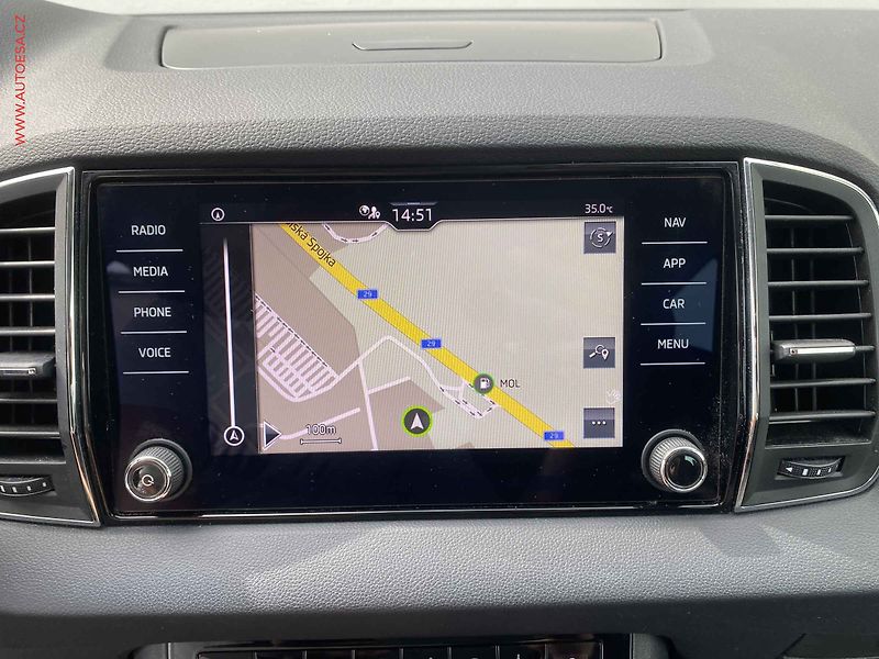 Škoda Karoq (2021) 1.5 TSi, 1.maj,ČR, Style - fotka 18 z 18