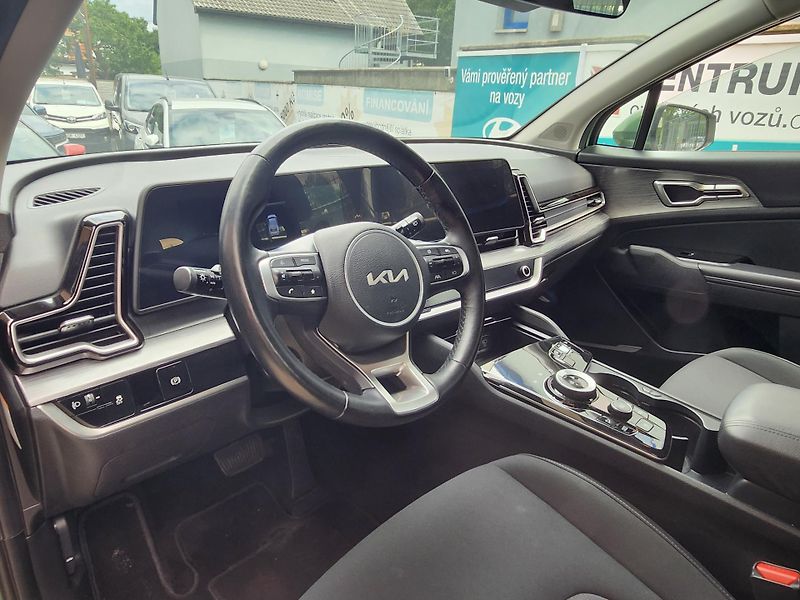 Kia Sportage 1.6-PHEV-1.MAJITEL-V ZÁRUCE - fotka 10 z 13