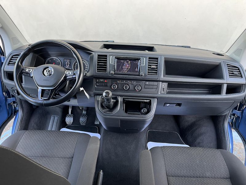 Volkswagen Multivan (2019) 2.0TDI*110KW*7MÍST*KAMERA*ACC  - fotka 6 z 33