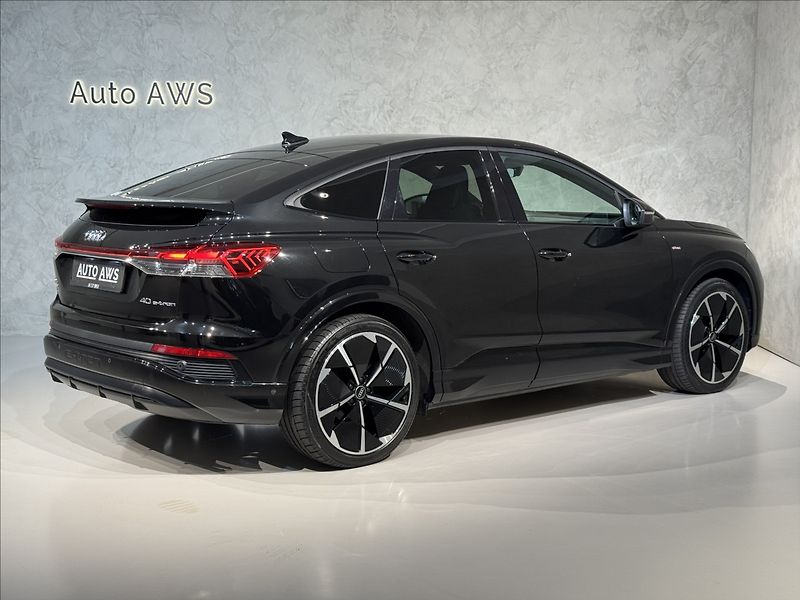 Audi Q4 e-tron Sportback S-Line LED Kamera - fotka 9 z 49