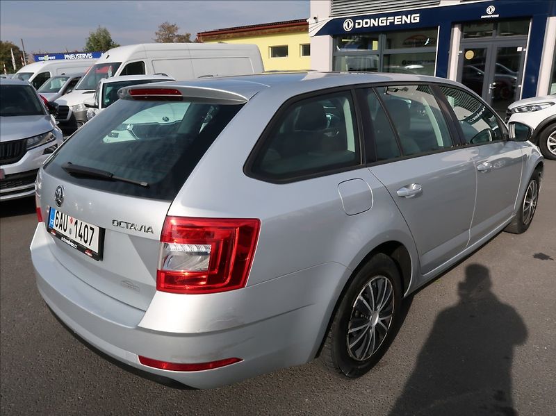 Škoda Octavia 1,6 TDi,85kW,NovéČR,klima - fotka 3 z 21