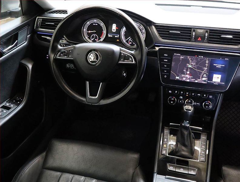 Škoda Superb (2018) Laurin&Klement 2.0 TDI, 4X4 - fotka 7 z 28