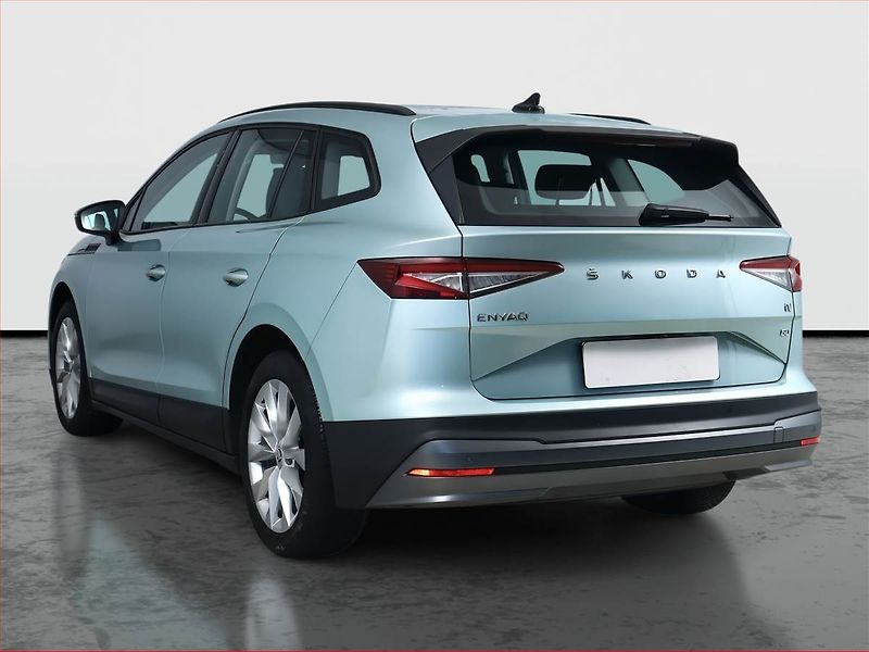 Škoda Enyaq (2022) First Edition iV 60 (62 kWh) - fotka 4 z 26