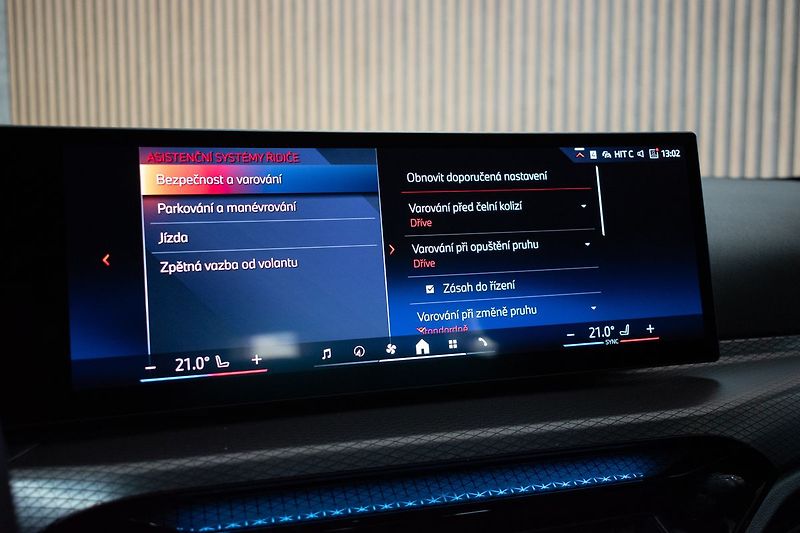 BMW Řada 3 320d xD ///M*ZÁRUKA*DPH*ČR 1.M - fotka 33 z 43