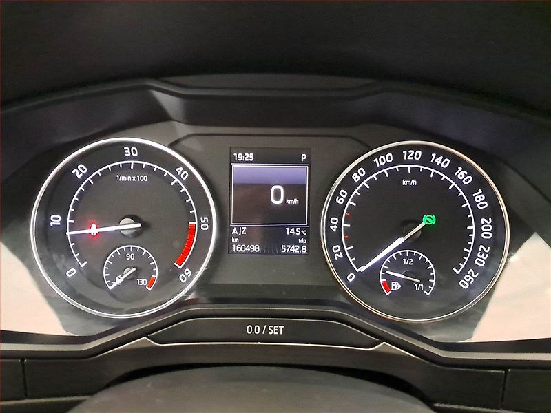 Škoda Superb (2016) Style Plus 2.0 TDI, Automat - fotka 11 z 17