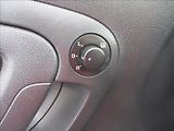 Škoda Fabia 1,2 TSI, digi klima, serviska, - náhled 21