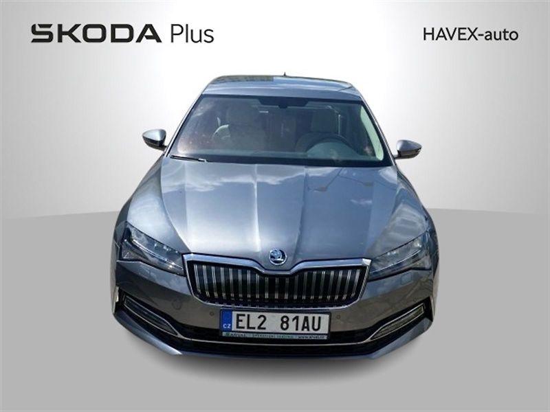 Škoda Superb (2022) 1.4 TSI iV DSG Style - fotka 3 z 6