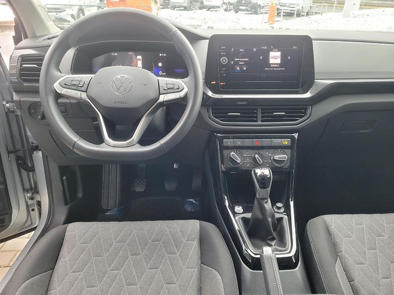 Volkswagen T-Cross (2025) People 1.0 TSI 85 kW - fotka 8 z 9