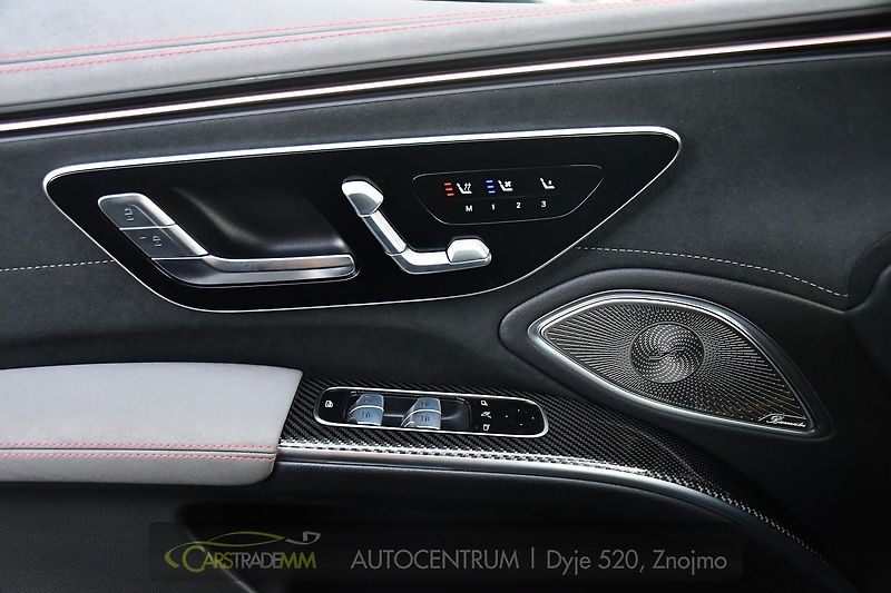 Mercedes-Benz EQS 580 4M SUV HYPERSCREEN K360°  - fotka 26 z 60