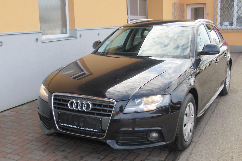 Audi A4 2.0 TDi AUT. KLIMA *AUTOMAT* - fotka 7 z 18