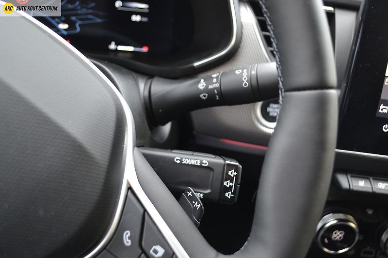 Renault Arkana Techno mild hybrid 140 EDC - fotka 36 z 44