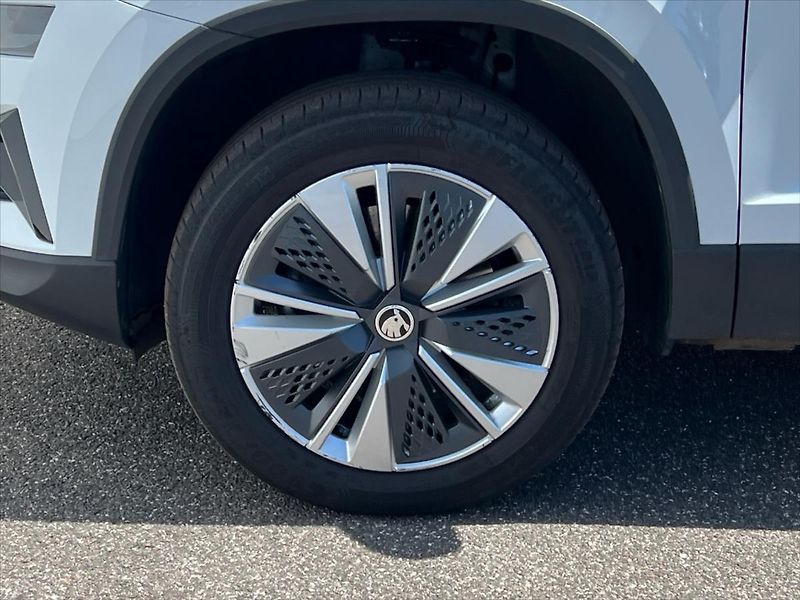Škoda Karoq 1,5 TSi 110 kW 7DSG STYLE - fotka 12 z 27
