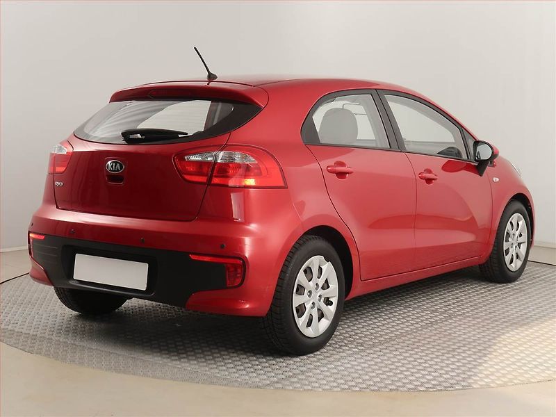 Kia Rio (2016) 1.25 CVVT, Park. senzory - fotka 5 z 15