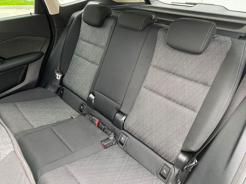 BMW iX1 (2023) SPORT 30, + zimní sada kol - fotka 12 z 27