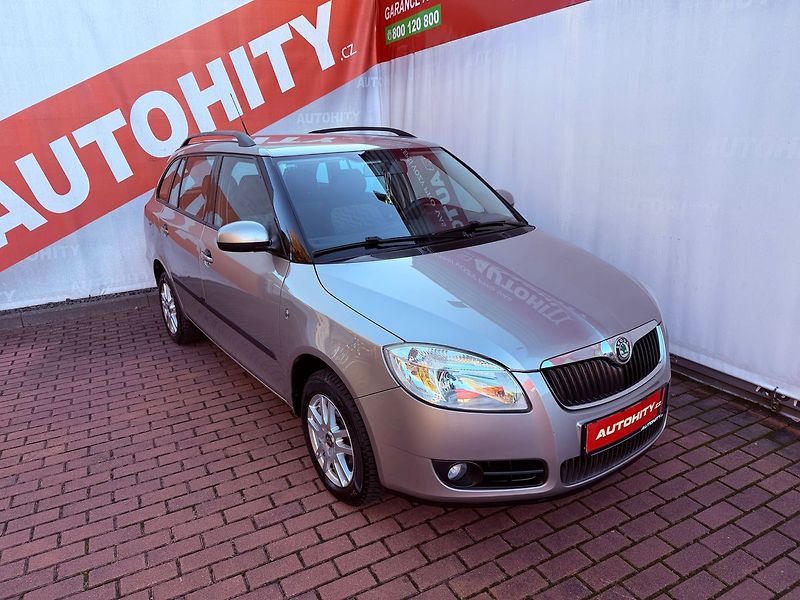 Škoda Fabia 1.6 Ambiente - fotka 3 z 23