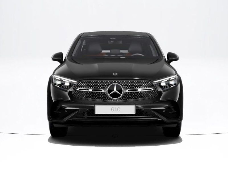Mercedes-Benz GLC (2026) 200 d 4MATIC kupé - fotka 2 z 9