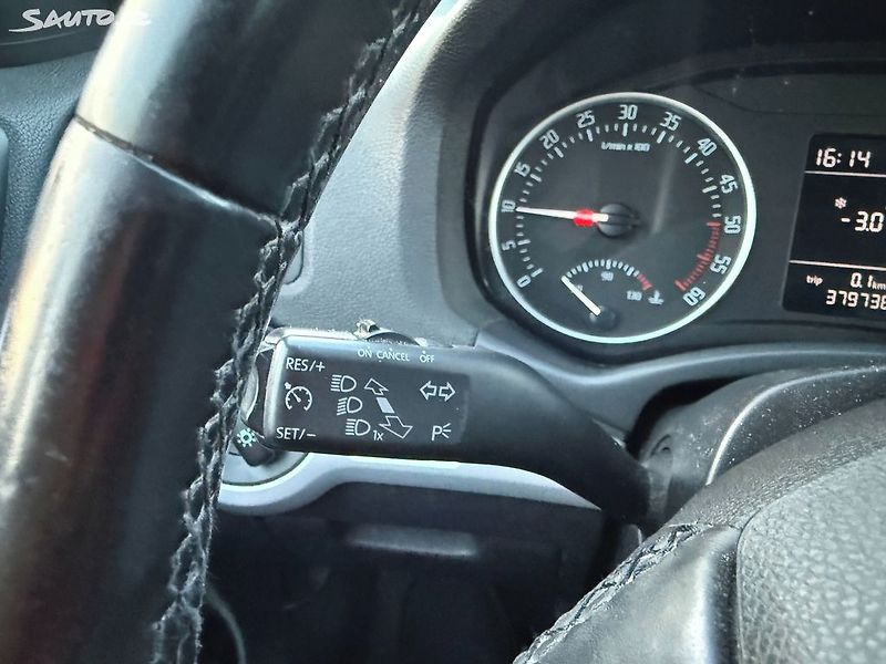 Škoda Octavia 2.0 TDI 103kW - fotka 18 z 26