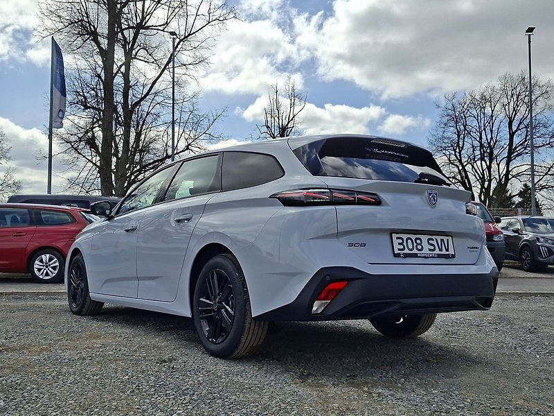 Peugeot 308 (2026) SW STYLE Hybrid 145 e-DCS6 - fotka 11 z 25