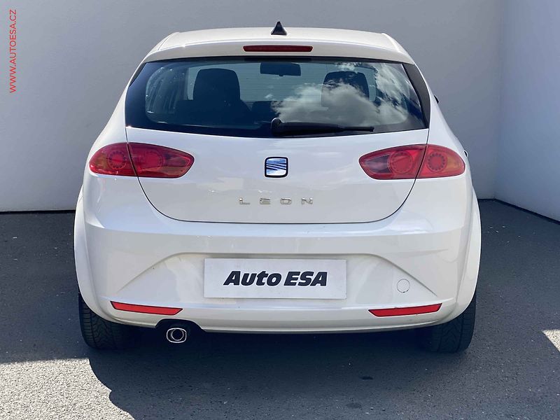 Seat Leon (2011) 1.2TSi, ČR, AC, temp, STK2/28 - fotka 5 z 16
