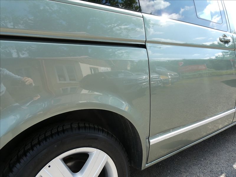 Volkswagen Multivan 2,0 TDi DSG 4x4,závěs,HIGHLINE - fotka 13 z 44
