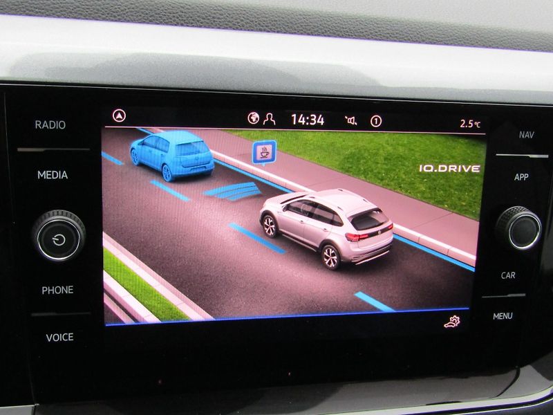 Volkswagen Taigo (2021) Style 1.0 TSI 81KW DSG - fotka 28 z 29