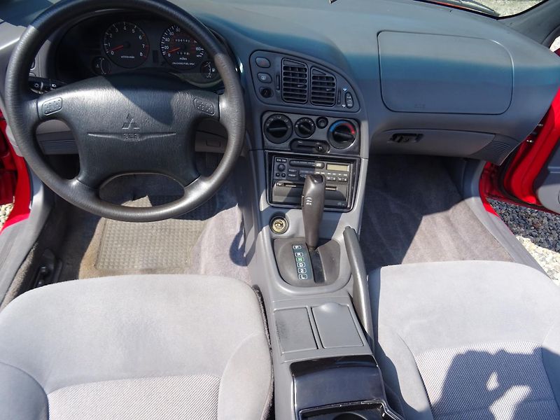 Mitsubishi Eclipse (1996) 2,4 SPYDER - fotka 14 z 32
