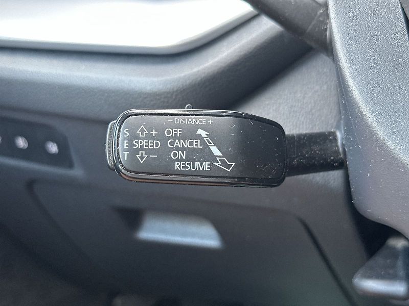 Škoda Octavia (2023) Combi 1.5 TSI e-TEC DSG Style+ - fotka 19 z 35