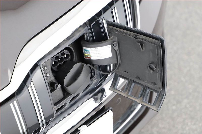 Škoda Enyaq (2021) 60 (62 kWh), SoH 92% - fotka 24 z 26