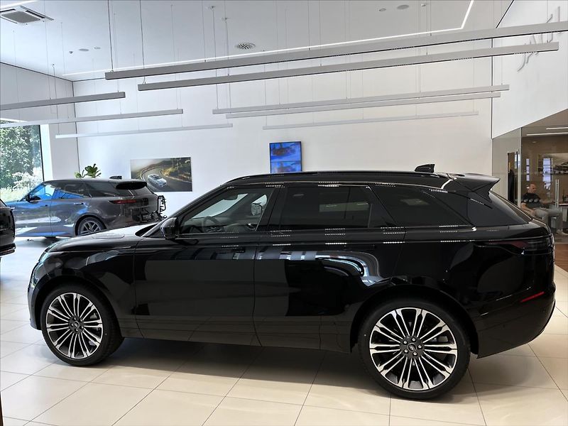 Land Rover Range Rover Velar (2026) 3,0 Dynamic SE D300 AWD - fotka 7 z 17