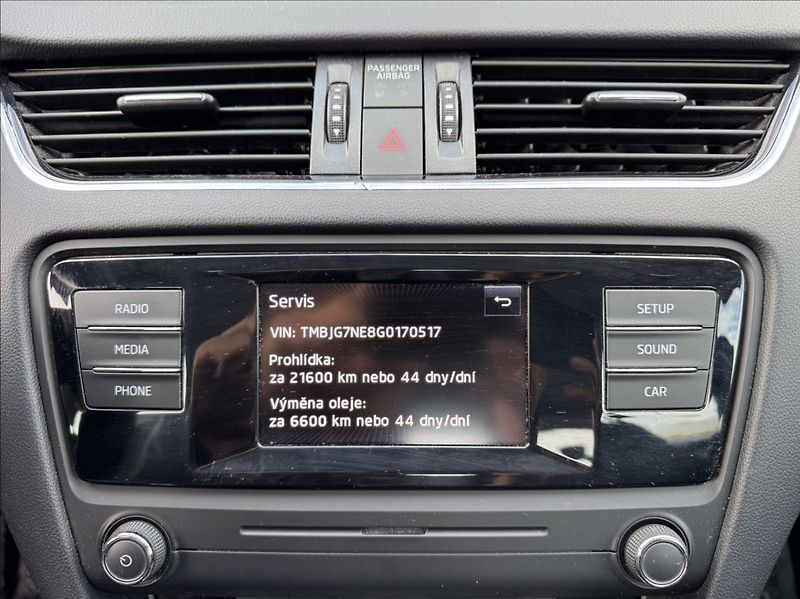 Škoda Octavia 1,6 TDI 81kW 2.maj původ ČR - fotka 45 z 50