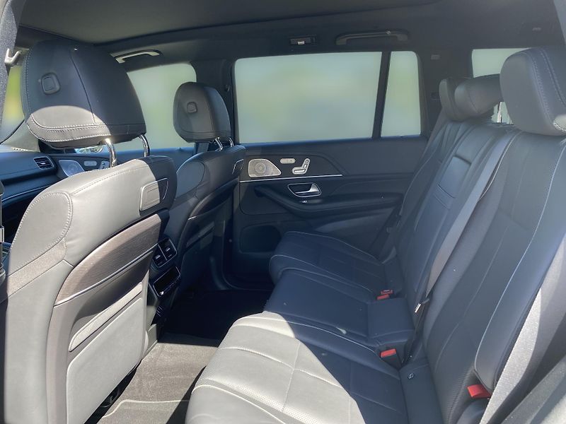 Mercedes-Benz GLS GLS 580 4M AMG E-ACTIVE - fotka 15 z 28