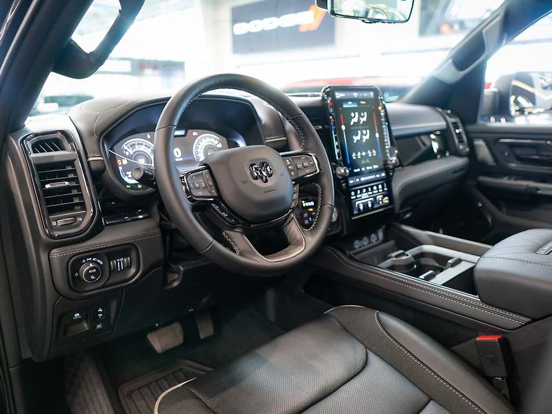 Dodge RAM (2026) 5.7 HEMI V8 Limited 4 LIFT - fotka 16 z 50
