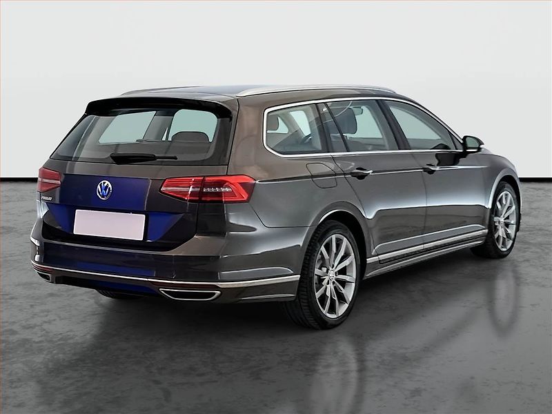 Volkswagen Passat (2018) R-Line 2.0 TDI, Automat, ČR - fotka 5 z 18