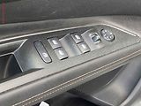 Peugeot 3008 (2018) 1.2 PT, GT Line, LED, kamera - náhled 11