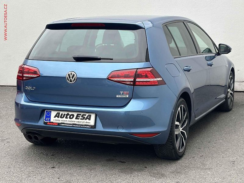 Volkswagen Golf (2014) 1.4 TSi, CUP, panor, bixen - fotka 4 z 17
