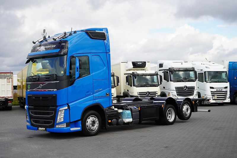 Volvo FH (2017) 500 / ACC / XL / EURO 6 / BDF  - fotka 2 z 53