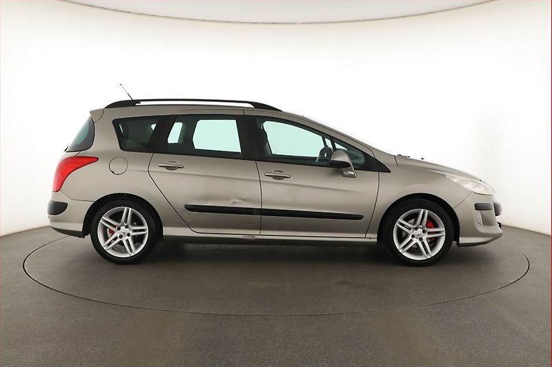 Peugeot 308 (2009) 1.6 HDi, po STK, slušný stav - fotka 6 z 11