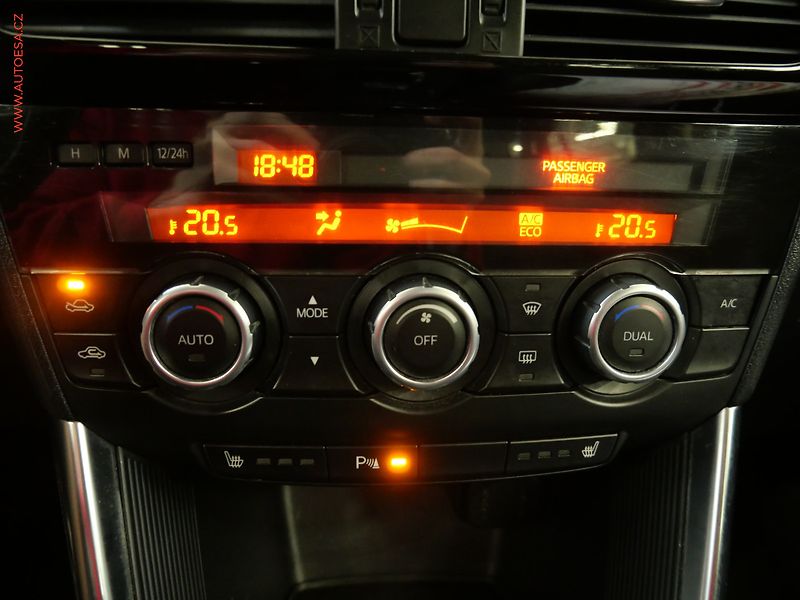 Mazda CX-5 (2014) 2.2D 4x4, 2.maj,ČR, Bixen - fotka 21 z 23