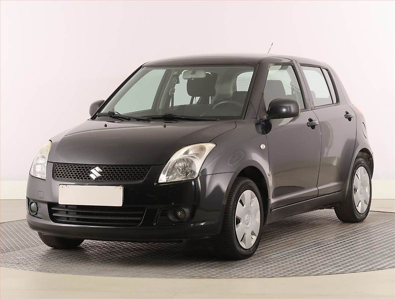 Suzuki Swift (2009) 1.3 i, 4X4, po STK, Tažné - fotka 2 z 16