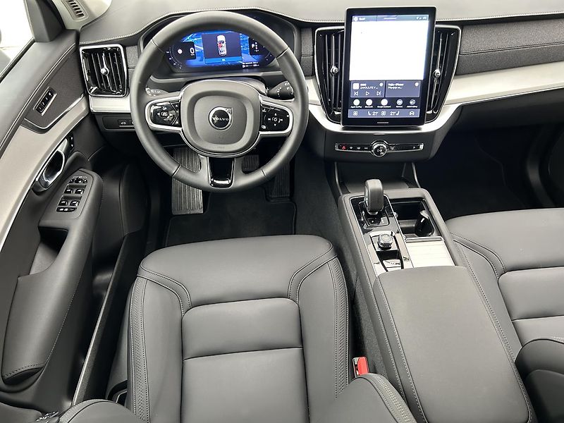 Volvo XC90 2.0 T8 4x4 . - fotka 15 z 28