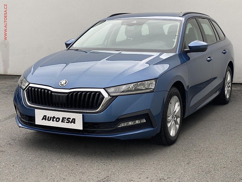 Škoda Octavia (2021) 1.0TSi, ČR, DSG, LED - fotka 3 z 16