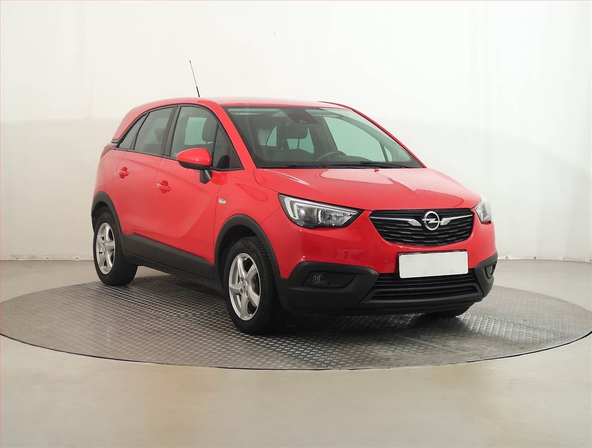 Opel Crossland X 1.2 Turbo, ČR,1.maj