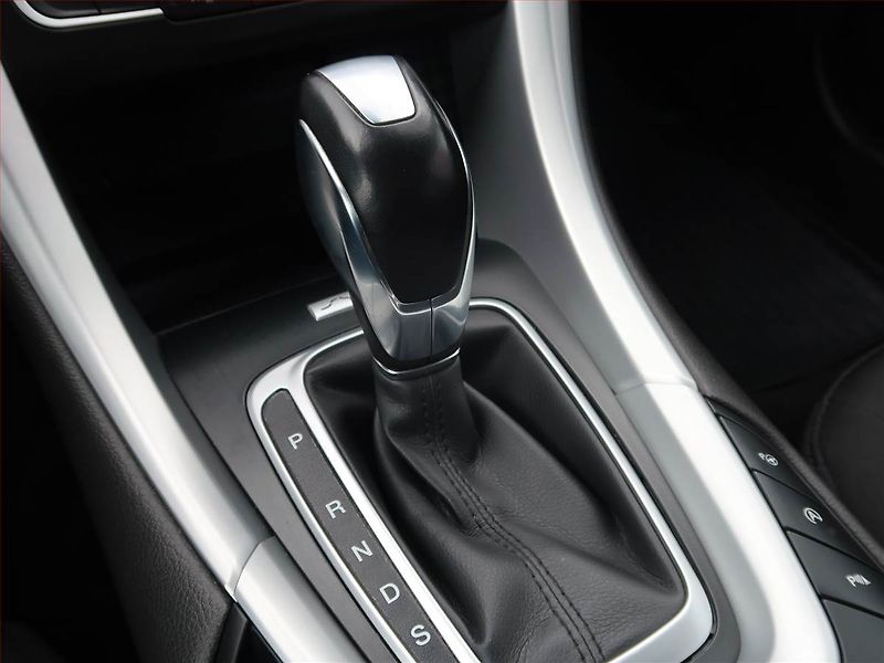 Ford Mondeo (2018) Trend 2.0 TDCI, Automat, Navi - fotka 13 z 18