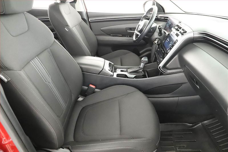 Hyundai Tucson (2022) 1.6 T-GDI 48V MHEV - fotka 7 z 19